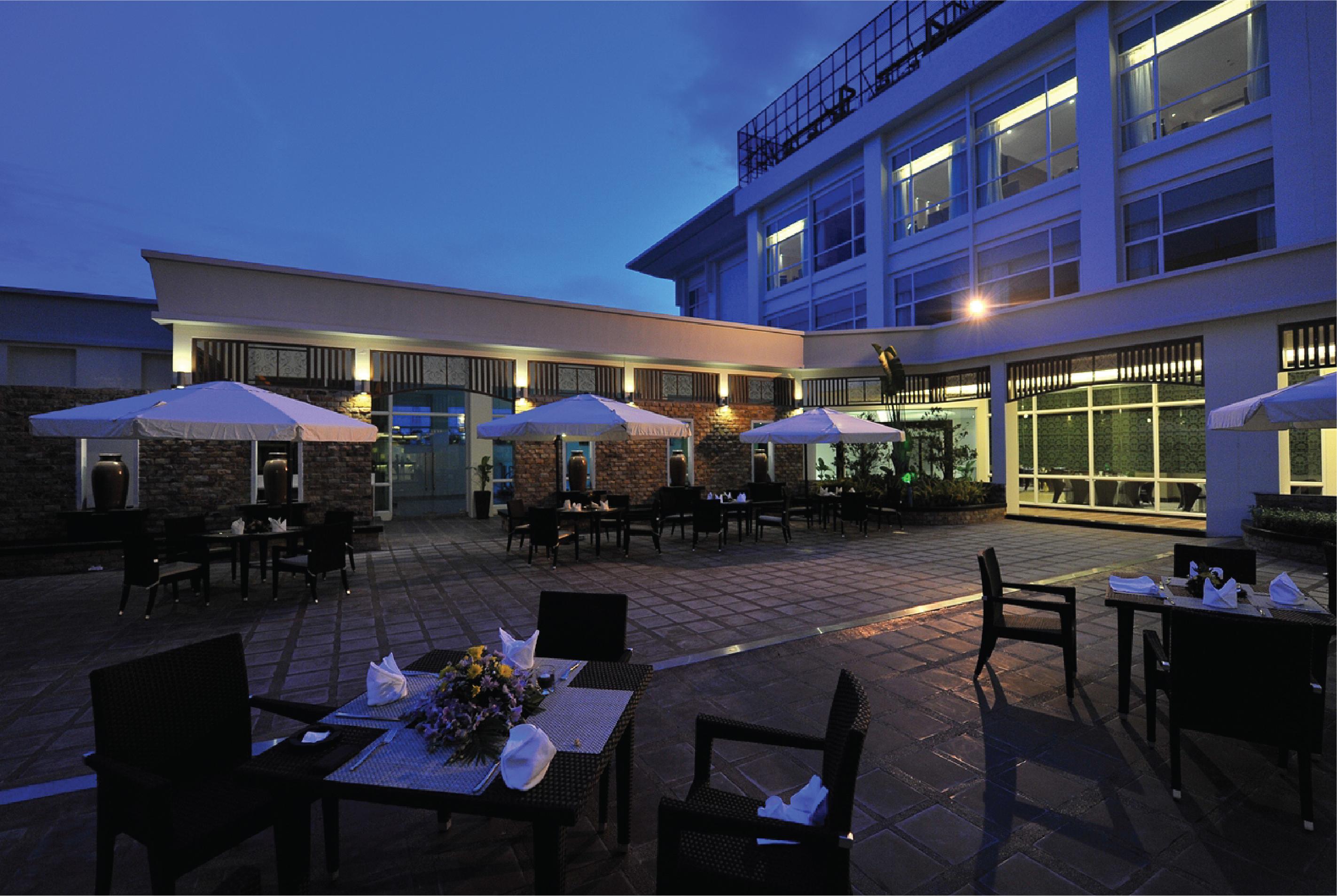 Dara Airport Hotel Phnom Penh Exteriör bild