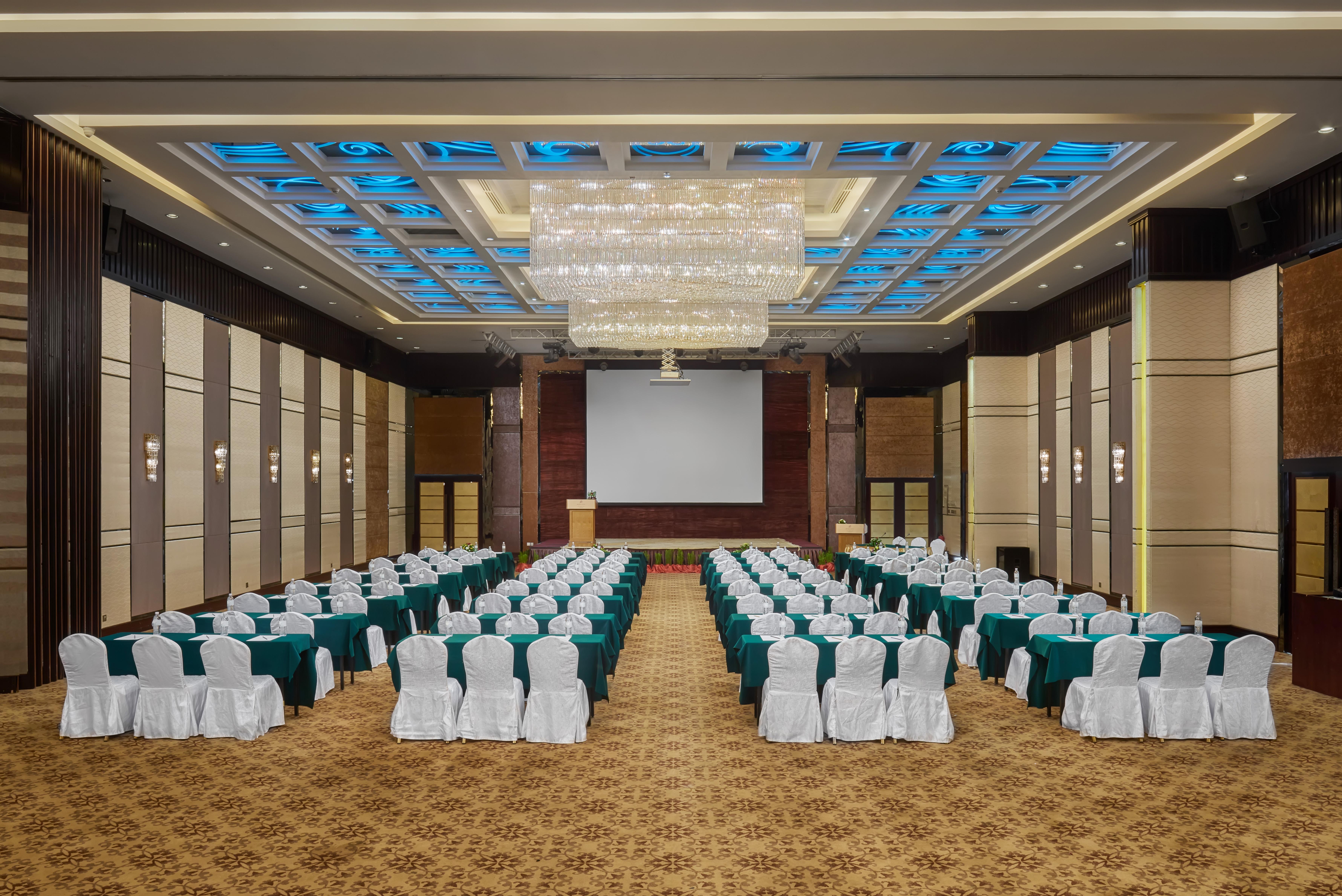 Dara Airport Hotel Phnom Penh Exteriör bild