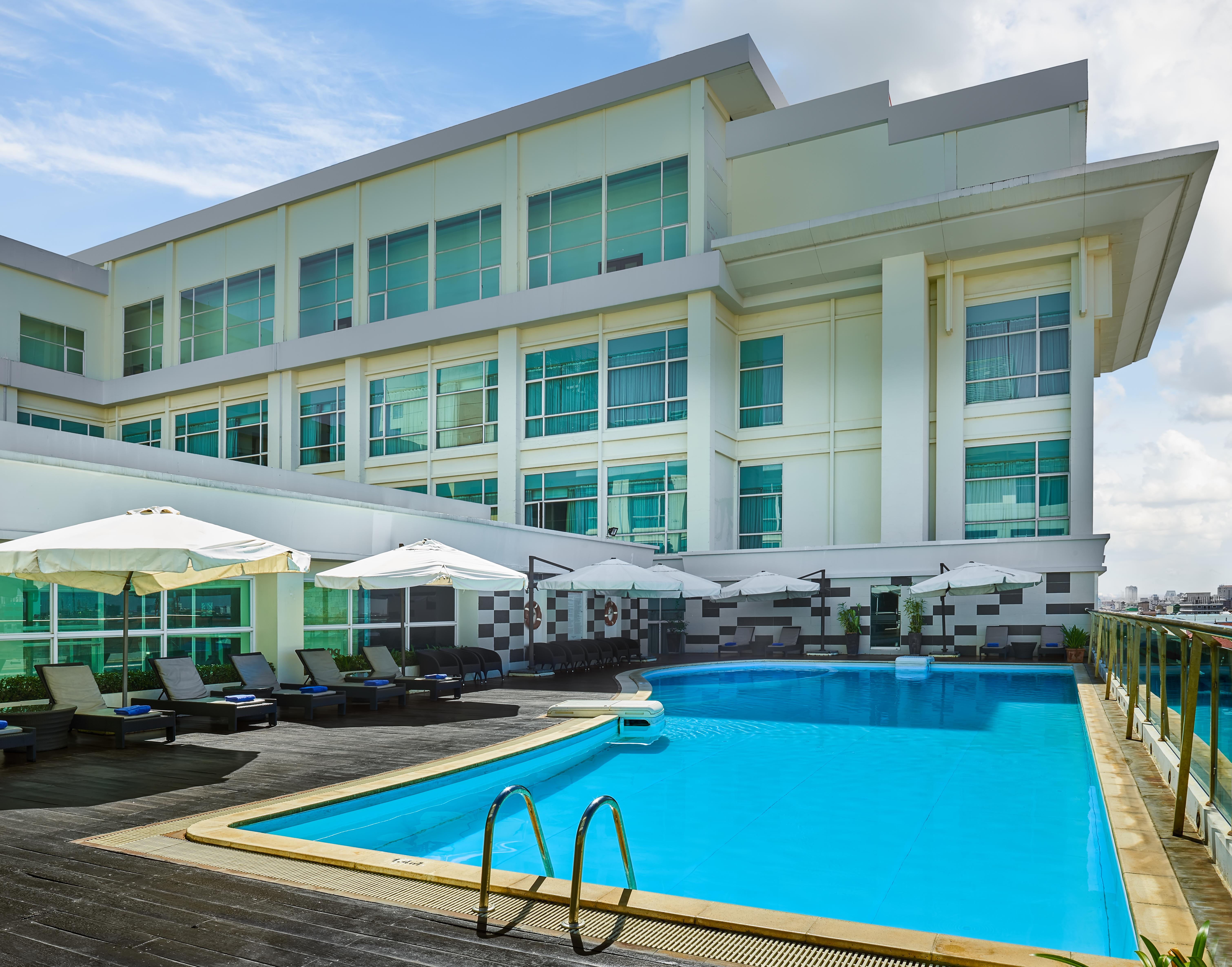 Dara Airport Hotel Phnom Penh Exteriör bild