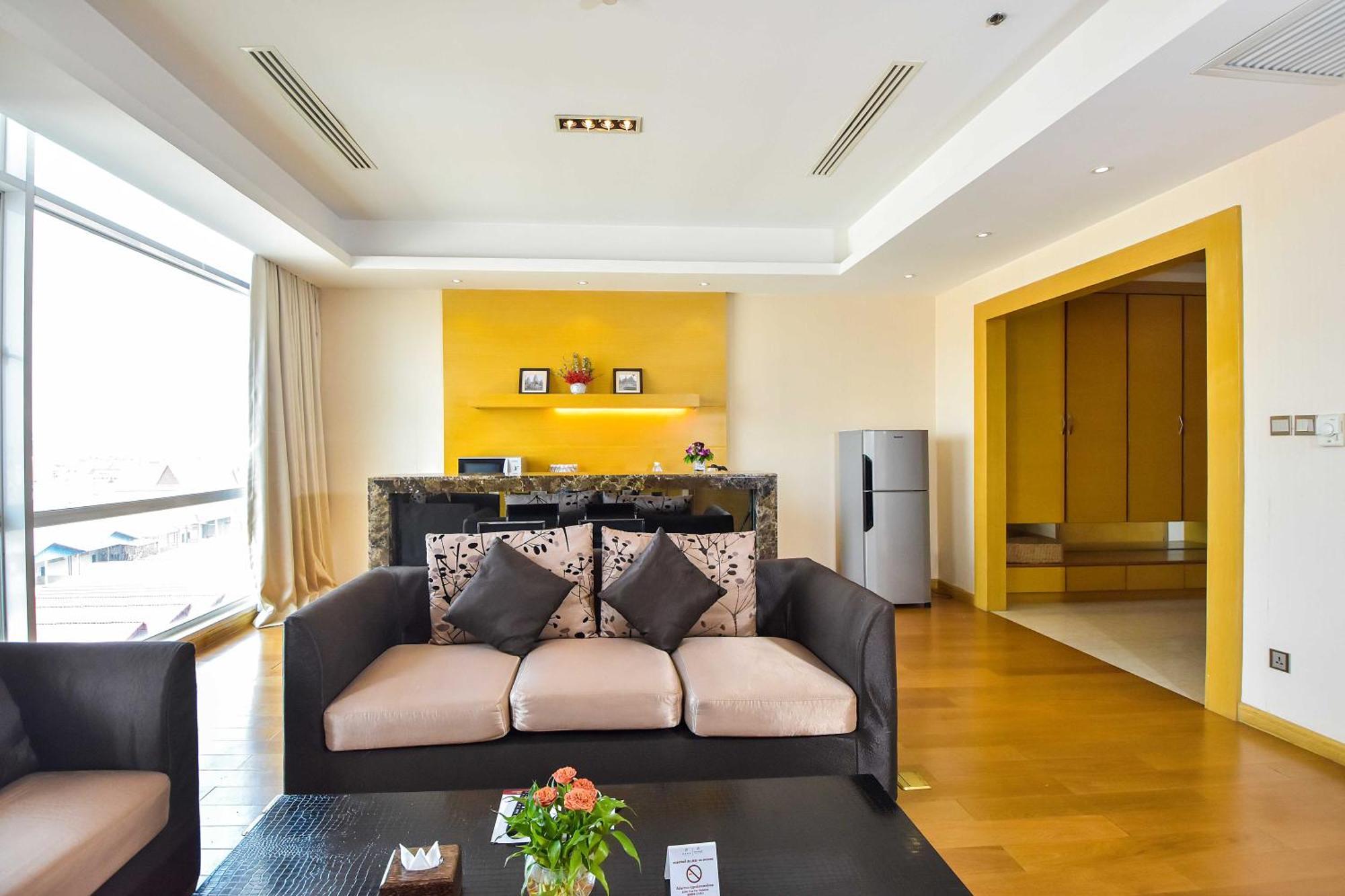 Dara Airport Hotel Phnom Penh Exteriör bild
